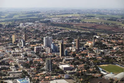 Imagem ilustrativa da imagem Vigilância de Rolândia condena carga de caminhão após saqueamento