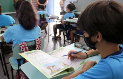 Imagem ilustrativa da imagem Escolas municipais de Londrina retomam aulas 100% presenciais