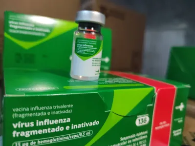 Imagem ilustrativa da imagem Campanha de vacinação contra a gripe começa sábado em Londrina