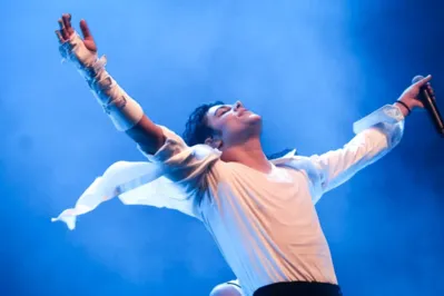 Rodrigo Teaser: artista é reconhecido como um dos maiores intérpretes de Michael Jackson, o rei do pop