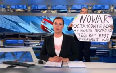 Imagem ilustrativa da imagem Jornalista russa que protestou contra guerra na TV pede demissão