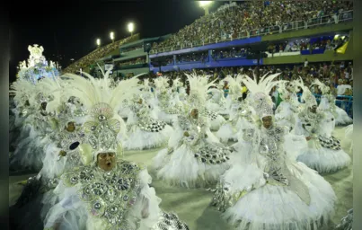 Imagem ilustrativa da imagem Carnaval fora de época chega para matar a saudade