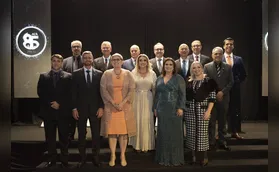 Jantar de 85 anos Acil