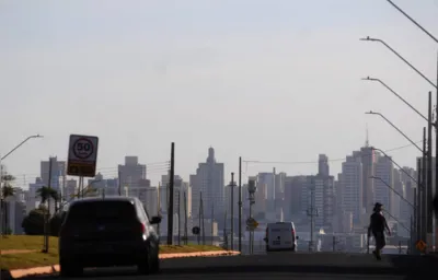 Imagem ilustrativa da imagem Clima seco que predomina em Londrina requer cuidados com a saúde