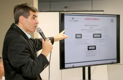 Os R$ 64,6 milhões pagos às empresas locais ficam aqui na cidade, gerando empregos, pagando salários", frisa o prefeito Marcelo Belinati