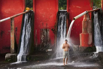 "Power Shower", de Norman Neumaier