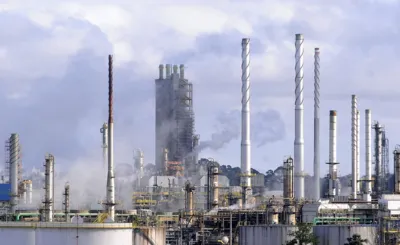 Refinaria Repar (Petrobras) em Araucaria - Foto: Theo Marques - 28/4/14