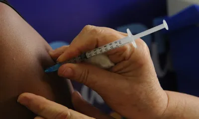 Imagem ilustrativa da imagem Londrina abre 10,5 mil vagas para vacinação contra Covid