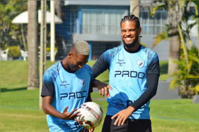 Imagem ilustrativa da imagem Londrina terá ‘maratona pedreira’ no fechamento do 1º turno