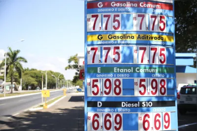 Já o preço do diesel passará de R$ 4,91 para R$ 5,61 por litro. O último ajuste ocorreu há 39 dias.