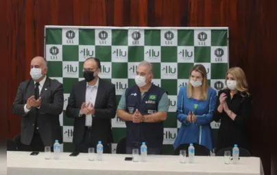 Imagem ilustrativa da imagem Em Londrina, Queiroga diz que uso obrigatório de máscaras é 'bobagem'
