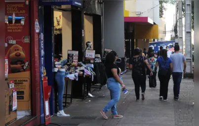 Imagem ilustrativa da imagem Lojistas reclamam de vendas fracas no feriado em Londrina