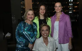 Encontro das amigas da doutora Rosângela Khater