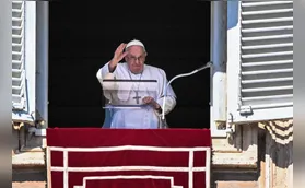 Nunca imaginei que lideraria Igreja Católica na '3ª Guerra Mundial', diz papa Francisco