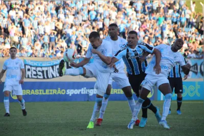 O empate com o Grêmio no fim de semana por 1 a 1, no Café, e o triunfo vascaíno praticamente jogaram uma “pá de cal” na possibilidade de acesso do LEC