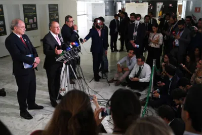 O vice-presidente eleito, Geraldo Alckmin, durante entrevista coletiva no Palácio do Planalto