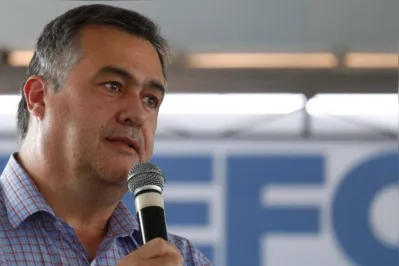 Imagem ilustrativa da imagem Após ser eleito deputado, Beto Preto reassume Secretaria da Saúde