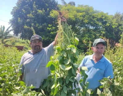 As comunidades buscam aumentar a renda das famílias e fortalecer o desenvolvimento local e regional