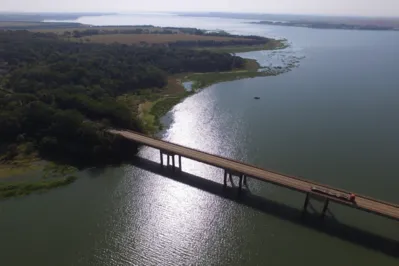 A ponte da PR-323, em Sertaneja, será uma das contempladas pela licitação para ser reformada.