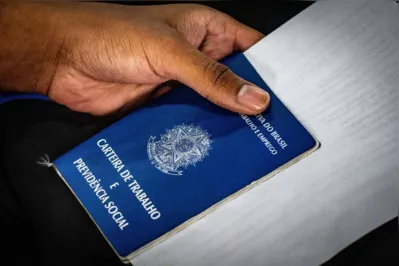 Imagem ilustrativa da imagem Desemprego cai a 8,1% e atinge 8,7 milhões