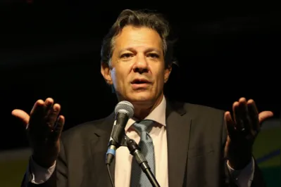 O ministro indicado para a Fazenda, Fernando Haddad, durante coletiva no CCBB