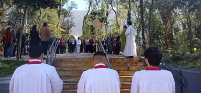 ¨Padre José Rafael Solano Duran, cura da Catedral Metropolitana do Sagrado Coração,  foi ao Bosque com fiéis e espera que o local se torne um espaço familiar