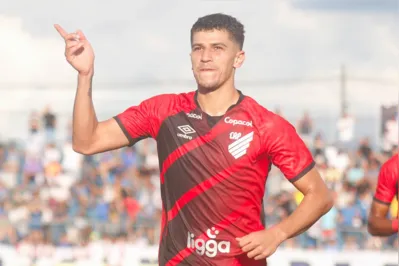 itor Bueno marcou o quarto gol do Athletico diante do São Joseense