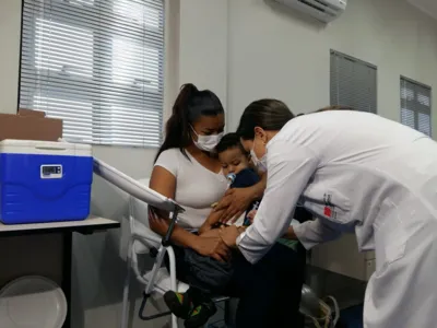Imagem ilustrativa da imagem Londrina inicia vacinação contra Covid em crianças a partir de 6 meses