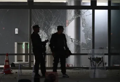 Palácio do Planalto foi bastante atingido por atos de radicais no dia 8 de janeiro