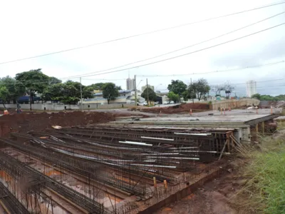 Imagem ilustrativa da imagem MP abre inquérito para apurar atraso na obra da trincheira