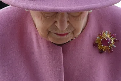 Imagem ilustrativa da imagem Médicos da rainha Elizabeth II preocupados com a saúde da monarca