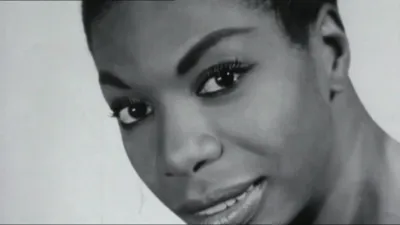 Imagem ilustrativa da imagem Nina Simone, 90 anos: documentário celebra a data