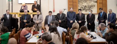 Nova diretoria do CPEL, Vanderlei Frari (presidente), Atílio Varotto Neto (vice-presidente), Vinícius Croscatto, Paulo Rangel, Nivaldo Caldeira, Tarciano Bernardes, Jurandir Brizola, Joed Crespo, Fernando Luis Pinto e Moyses Ramos