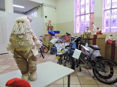 Imagem ilustrativa da imagem Papai Noel dos Correios ainda tem 300 cartinhas para serem adotadas