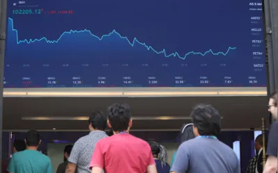 Analistas de mercado afirmam que o desempenho da Bolsa brasileira estará condicionada à política fiscal do governo Lula
