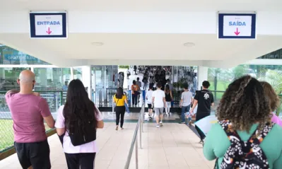 Mais de 3 milhões de pessoas se inscreveram no Enem deste ano. Neste domingo