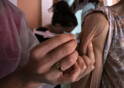 Em Londrina foram aplicadas 1.431.102 doses de vacinas contra a Covid