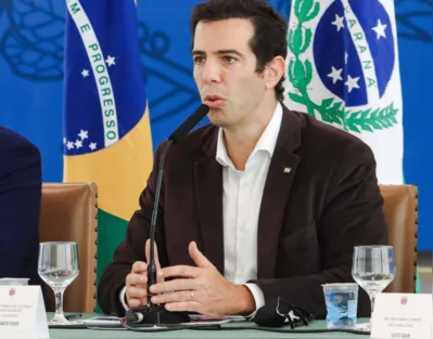 Renato Feder já havia sido cotado para ser ministro da Educação no governo Bolsonaro