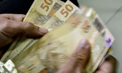 Imagem ilustrativa da imagem Renda fixa mantém vantagem com Selic a 13,75%