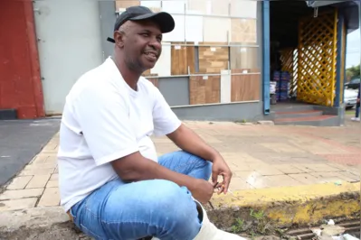 Márcio Alexandre Santos, açougueiro: "Se tivesse o restaurante popular, compensaria. Tenho duas horas de almoço, daria tempo de ir e voltar, tranquilo"