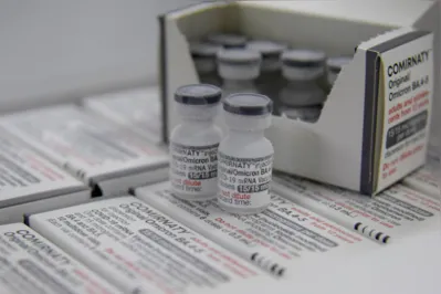Imagem ilustrativa da imagem Saúde espera vacinar público em geral com dose bivalente até maio