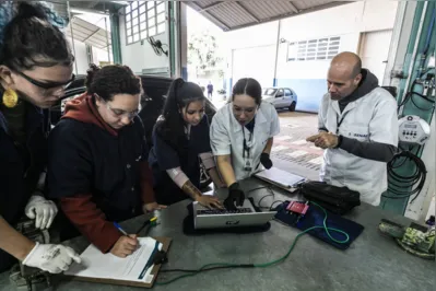 Imagem ilustrativa da imagem Senai Londrina oferece cursos exclusivos para mulheres na área automotiva
