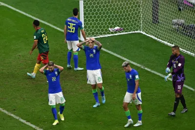 Imagem ilustrativa da imagem Suíça sai na frente, leva virada da Sérvia, vira de novo e se classifica