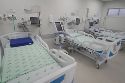Imagem ilustrativa da imagem UTI do Hospital de Retaguarda do HU-UEL encerra atividade