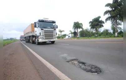 Imagem ilustrativa da imagem Mais de 60% das rodovias no Paraná têm problemas na pista e sinalização