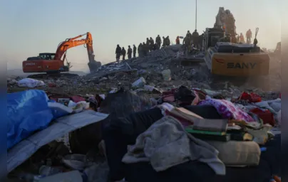 Imagem ilustrativa da imagem Mortos em terremoto na Turquia e na Síria passam de 33 mil