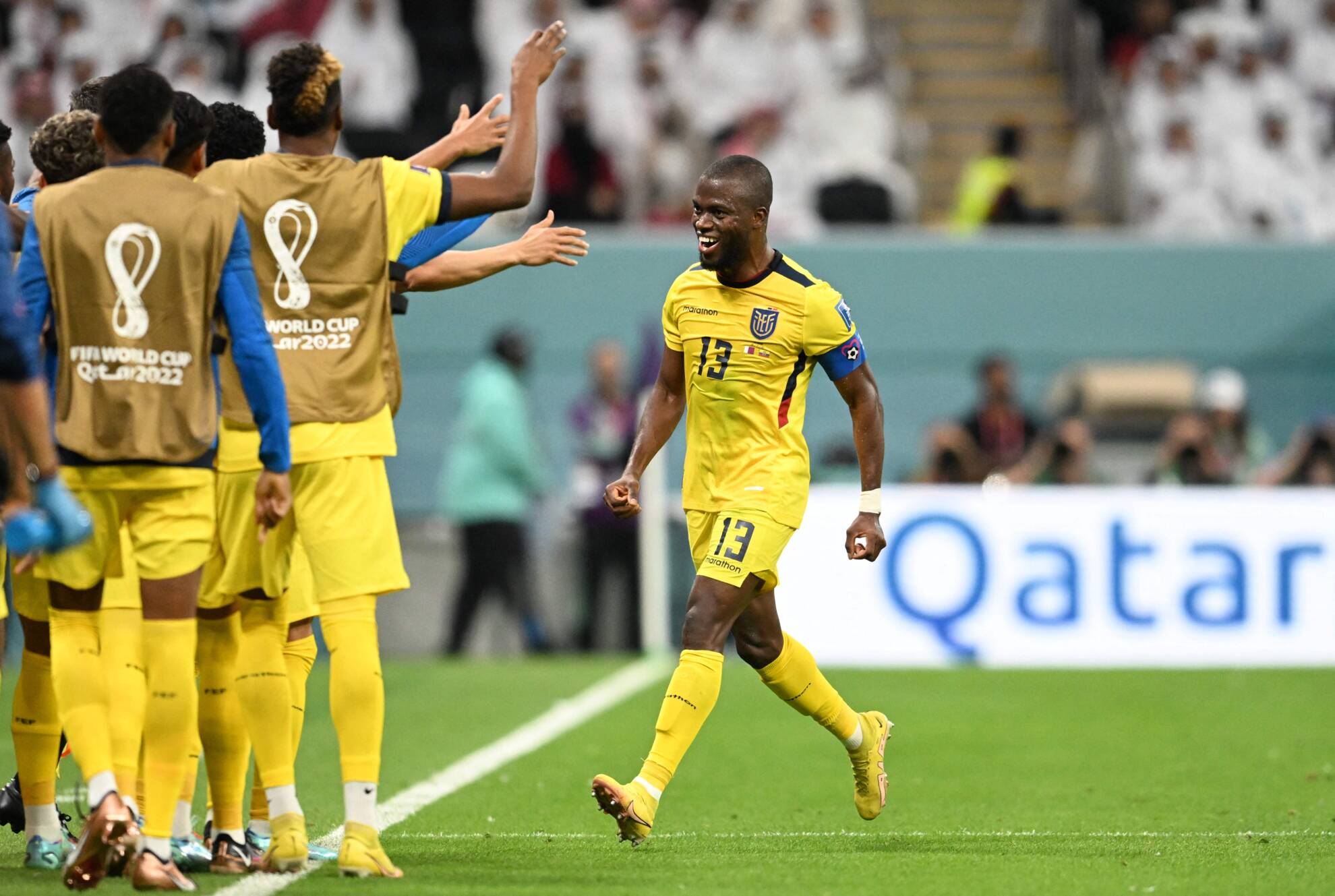 Valencia, atacante do Equador, marca primeiro gol da Copa do Mundo