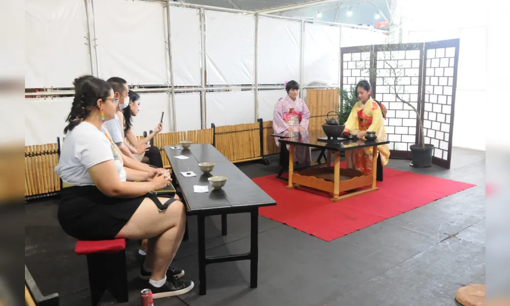 Uma das atrações da Expo Japão é a Cerimônia do Chá, que mostra a arte de preparar e servir a bebida