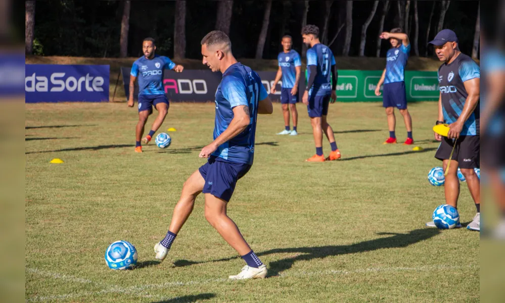 Higor Leite voltou a ser titular na última partida e marcou o gol do LEC em Itu: concorrência pela camisa 10 para a sequência da Série B