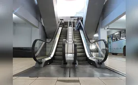 Escadas rolantes do Terminal Central estão sem funcionar há um mês